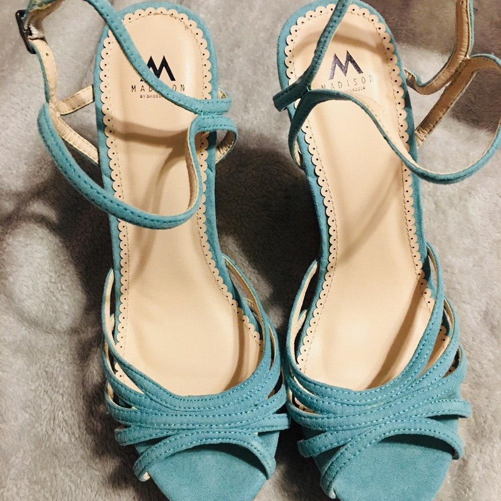 Strappy Aqua Blue Beach Wedges